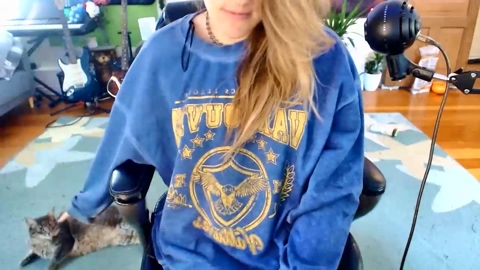 katiecutie_5  03-10-2022